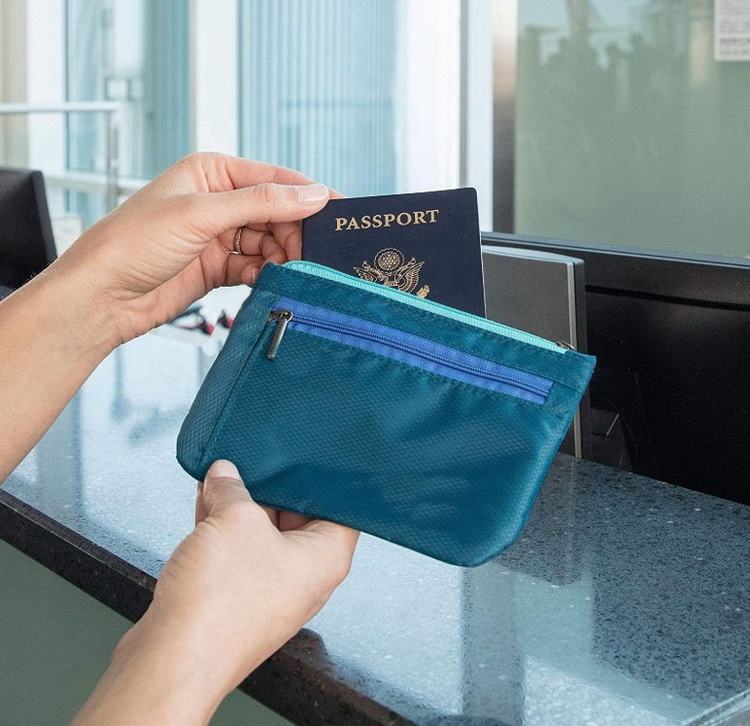 Organizador de tarjetas de efectivo impermeable con cremallera personalizada, bolsa de pasaporte multifuncional para exteriores para viajar